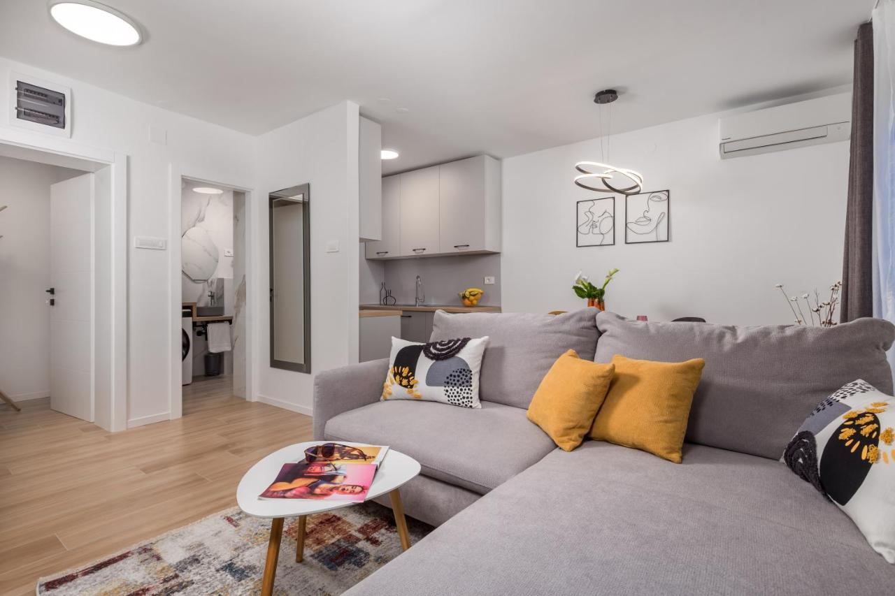 Modern Apartment Di Piu With Free 20M2 Garage Parking Rijeka Exterior photo